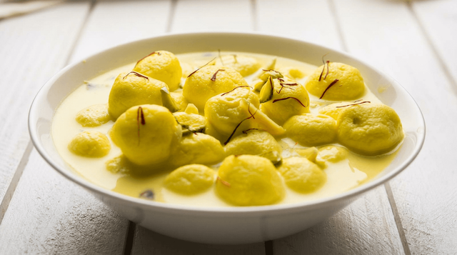 Rasmalai (2 Pieces).