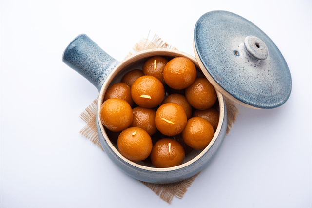 Gulab Jamun (2 Pieces).